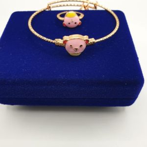 bracelet enfant Lila b , sur moderne-bijoux.fr - Bijoux ethniques et Femmes du monde