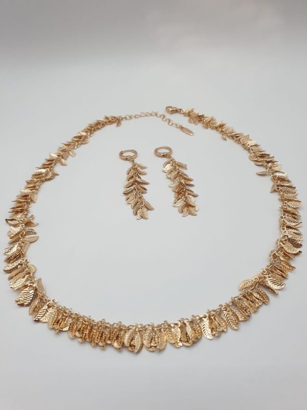 collier boucles ethniques sirantou , sur moderne-bijoux.fr - Bijoux ethniques & Femmes du monde